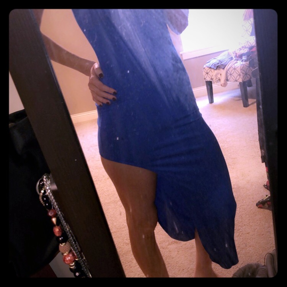 Body central midi dress